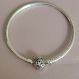 Pandora Jewelry - Disney, Beauty and the beast bangle Pandora Jewelry - Disney, Beauty and the beast bangle